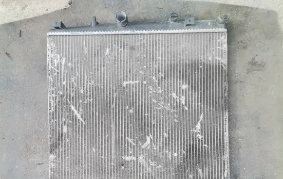 Citroen C8 Coolant radiator 9641728380