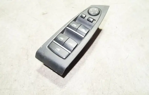 BMW 5 GT F07 Electric window control switch 1860215 9238239