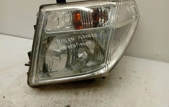 Nissan Pathfinder R51 Headlight/headlamp 26060EB380