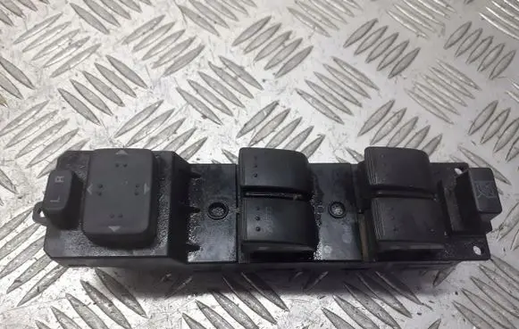 Mazda 5 Front door window switch trim CG1566350