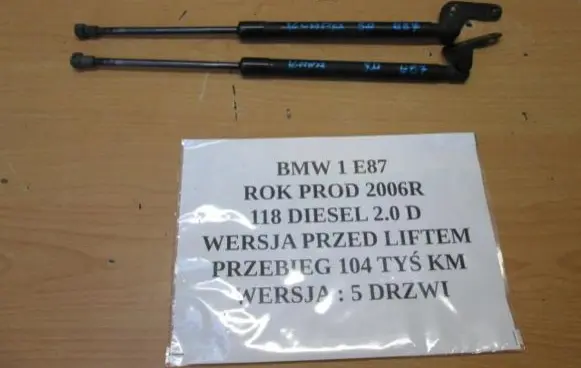 BMW 1 E81 E87 Tailgate strut 7008764