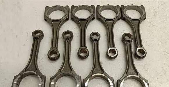 Audi A6 S6 C6 4F Connecting rod/conrod 