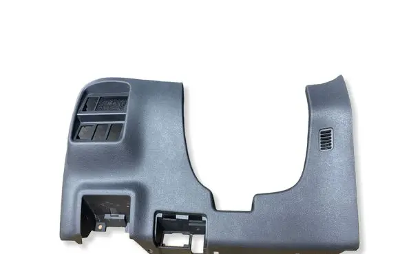 Nissan Juke I F15 Dashboard lower bottom trim panel 684R81KP1A