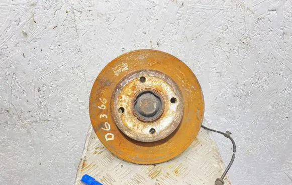 Peugeot 208 Rear wheel hub