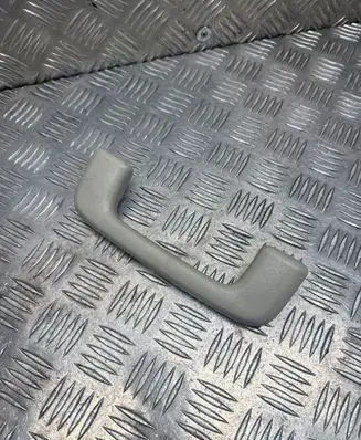 Mitsubishi Outlander Front interior roof grab handle