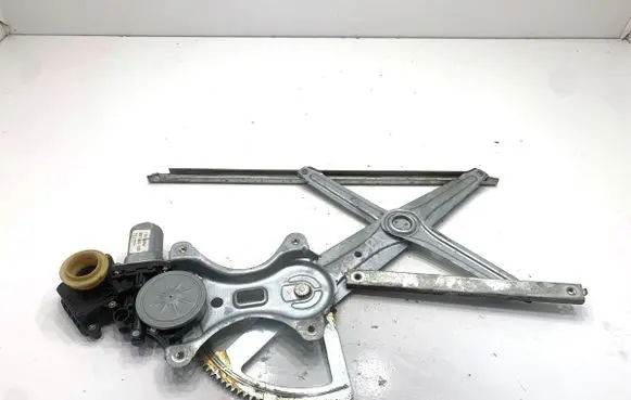 Toyota Corolla E120 E130 Front door window regulator with motor 698100F010