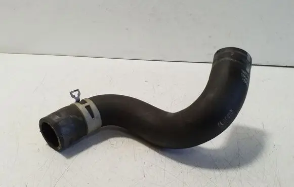 Toyota Yaris Cross Engine coolant pipe/hose 16572K0050