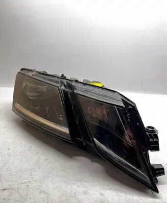Skoda Octavia Mk4 Headlight/headlamp 5E1941016D