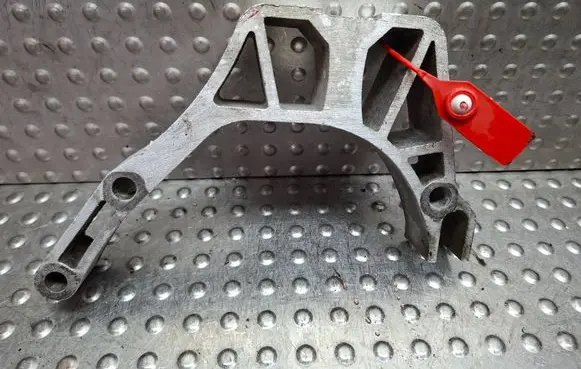 Fiat 500 Gearbox mounting bracket S26312974 518119230