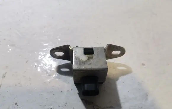 Volvo XC70 Airbag deployment crash/impact sensor 6G9N5B739AA