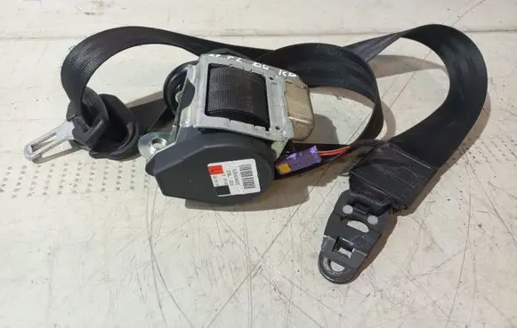 Audi A6 S6 C6 4F Front seatbelt 4F0857705