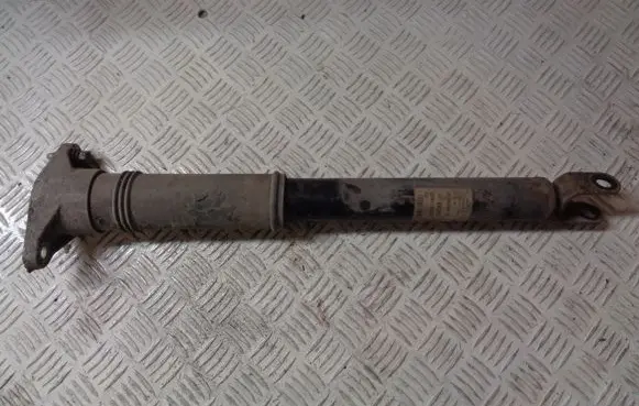 KIA Ceed Rear shock absorber/damper 553101H201