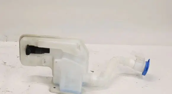Volkswagen Golf VIII Windshield washer fluid reservoir/tank 5WA955448