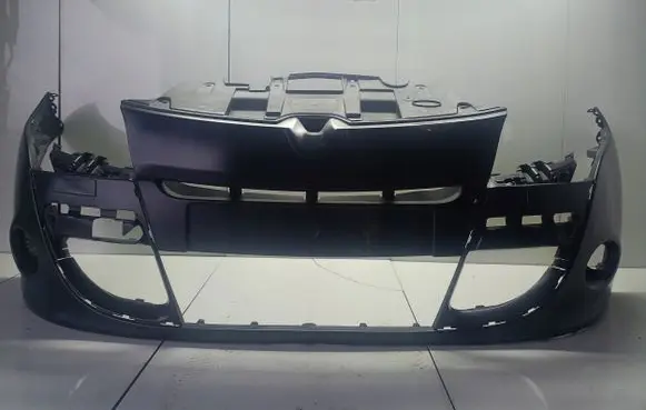 Renault Megane III Front bumper R32P3