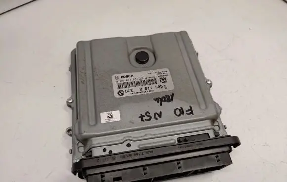 BMW 5 F10 F11 Engine control unit/module 8511385 13618511385 13618510643
