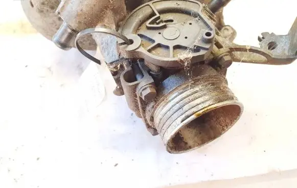 Volvo S40, V40 Throttle valve