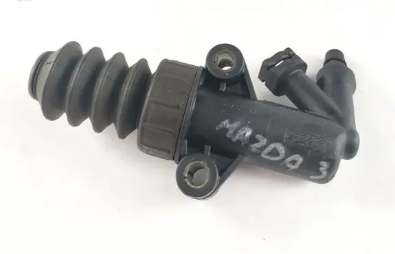 Mazda 3 I Clutch master cylinder 3M517A508AC 060127