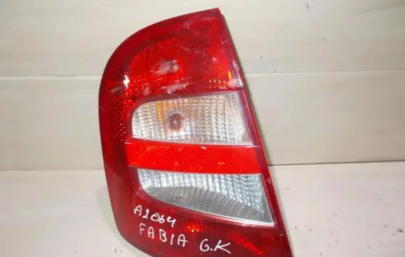 Skoda Fabia Mk1 (6Y) Rear/tail lights 6y60945605b
