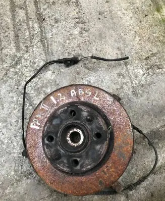 Fiat Panda II Front wheel hub spindle knuckle