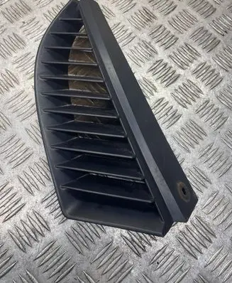 Mitsubishi Colt Front grill MN127774