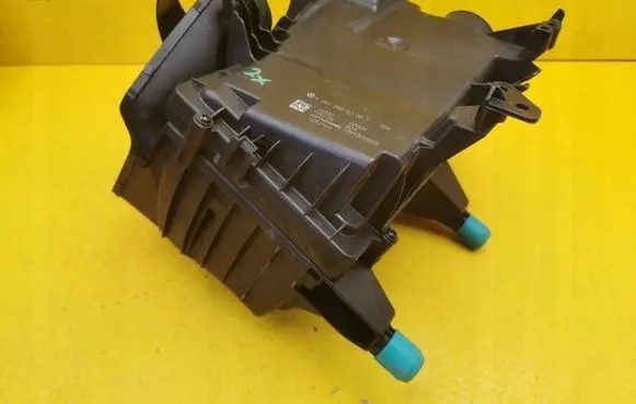Mercedes-Benz A W177 Air filter box A2820905000 23332 1391300S02