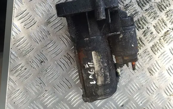 Renault Master II Starter motor 8200237594