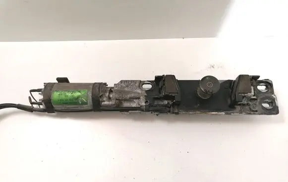 BMW 7 E38 Central locking motor 0390201300