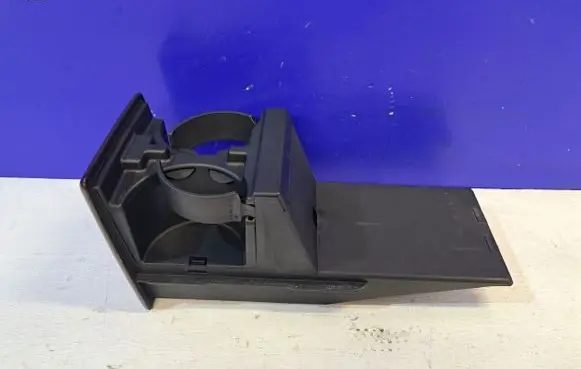 Volvo XC90 Cup holder 8674938 30766139