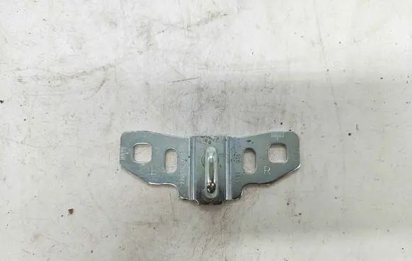 Mercedes-Benz CLA C118 X118 Tailgate lock loop/hook striker A2467400032