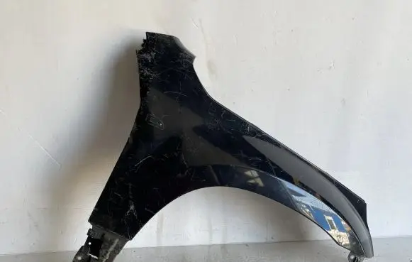 Suzuki Grand Vitara II Fender