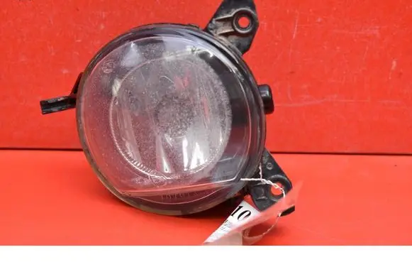 Toyota Corolla Verso E121 Front fog light 01220-0F010