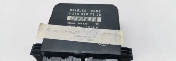 Mercedes-Benz E W210 Door control unit/module 2108207526 356825 2108601105