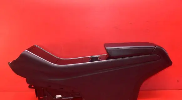 Tesla Model 3 Center console 1462991-00-A