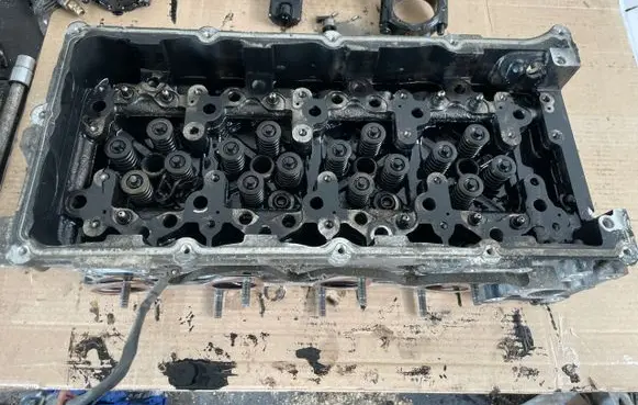 KIA Sorento Engine head 