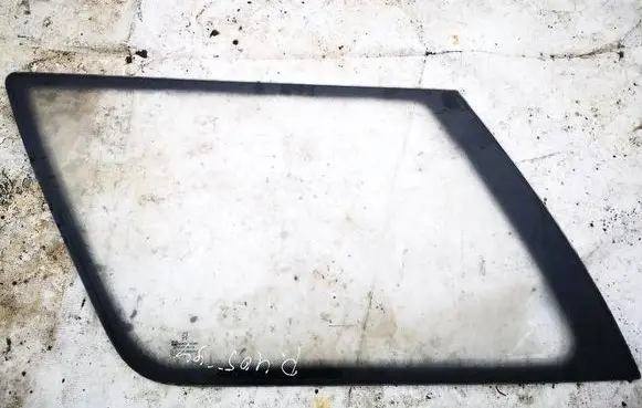 Peugeot 405 Rear side window as2
