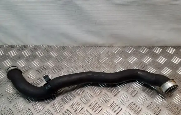 Mercedes-Benz S W221 Engine coolant pipe/hose