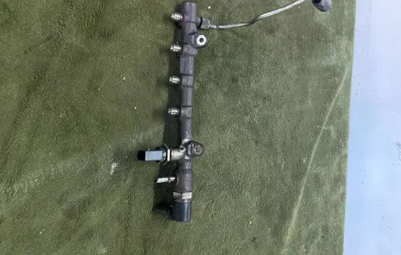 Ford Transit VII Fuel main line pipe 643673723737