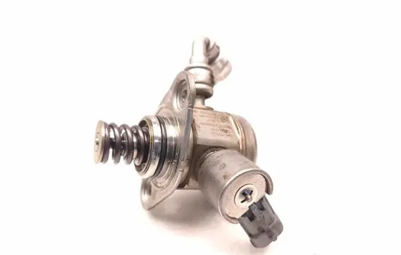Ford Grand C-MAX Fuel injection high pressure pump CM5G9D376GA 0261520095