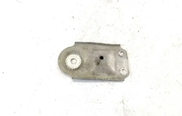 Audi A8 S8 D3 4E Engine mounting bracket 4E0399541A