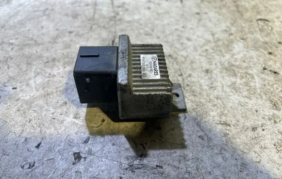 Nissan Qashqai+2 Glow plug pre-heat relay 110678071R PDR812