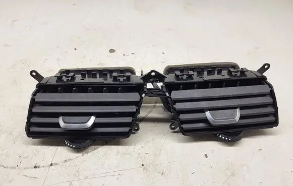 BMW 6 G32 Gran Turismo Dash center air vent grill 9329579 09883