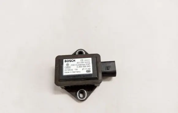 Audi A4 S4 B6 8E 8H ABS brake wheel speed sensor 8E0907637A