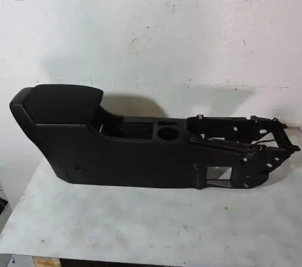 Opel Astra J Center console