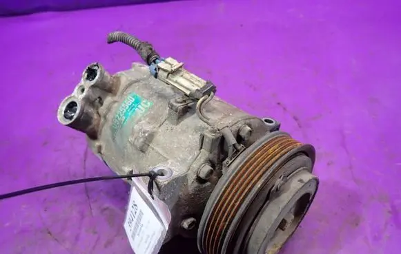 Opel Astra J Air conditioning (A/C) compressor (pump) 09225560