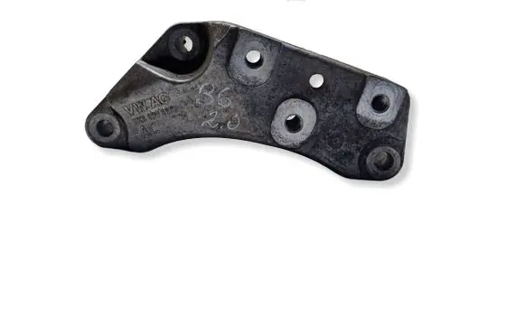 Volkswagen PASSAT B6 Gearbox mounting bracket 1K0199117