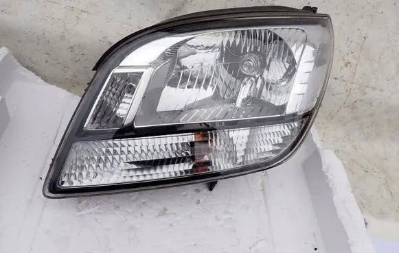 Chevrolet Orlando Headlight/headlamp