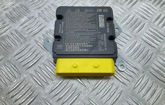 Audi A3 S3 8V Airbag control unit/module 5Q0959655A