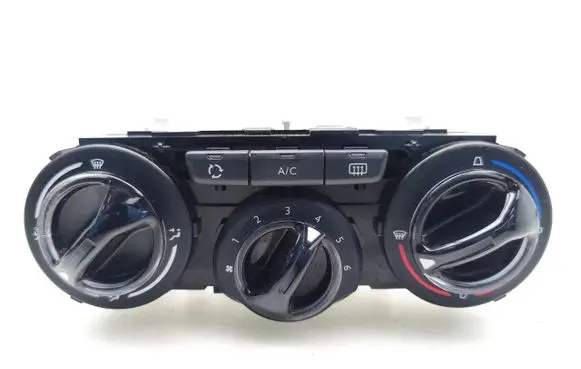 Peugeot 208 I Climate control unit E1063071