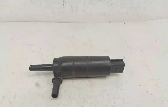 BMW 5 F10 F11 Headlight washer pump 7217792 3323525 132640