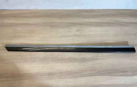 Volkswagen PASSAT B8 Front door trim (molding) 3g0854939a